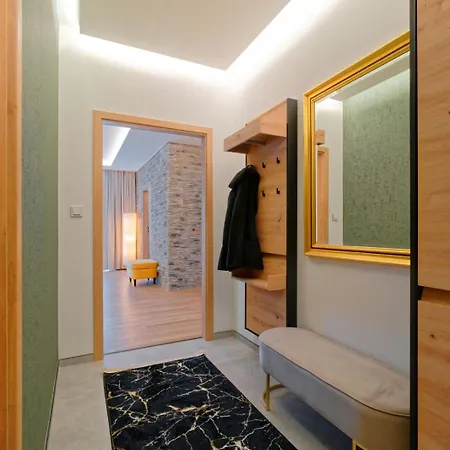 Villa Holiday Hevlin Villa *