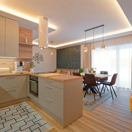 Villa Holiday Hevlin Villa