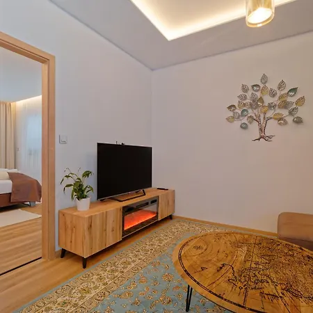 Villa Holiday Hevlin *