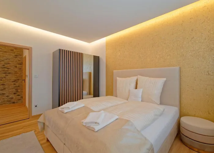 Villa Villa Holiday Hevlin