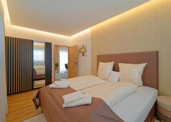 Villa Holiday Hevlin Villa