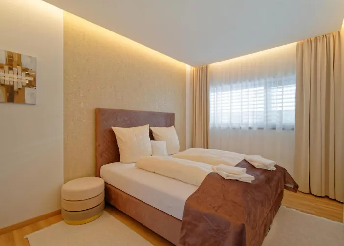 Villa Holiday Hevlin Willa *