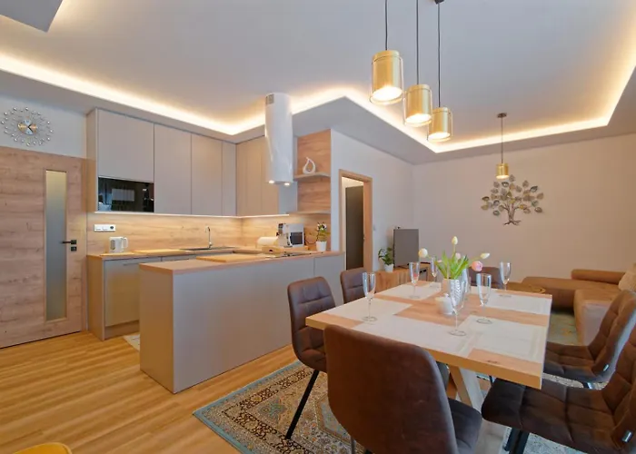 Villa Holiday Hevlin *
